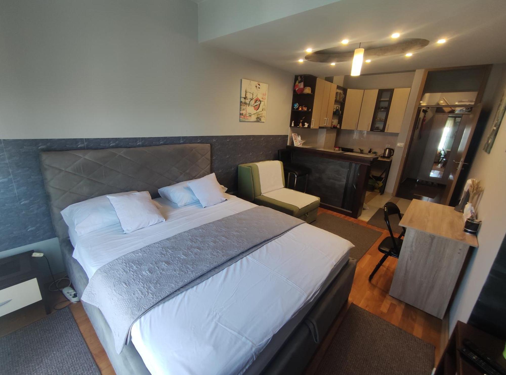 Pg Apartment Подгорица Экстерьер фото